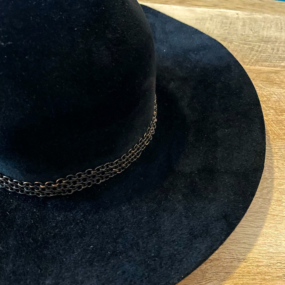 Helen Kaminski - Black Velvet Hat - One Size